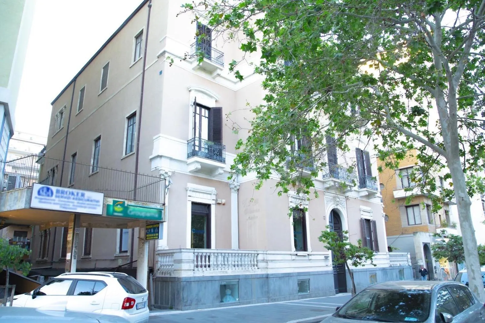 Le Suite Del Corso Italia Catane 0*,  Italie